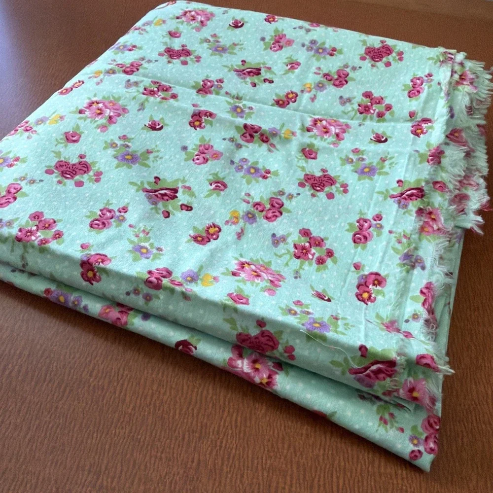 Feldman Fabric Flowers & Dots Approximately 2 Yards